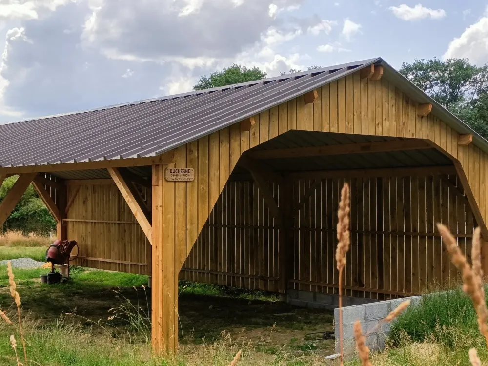Réalisation de charpente traditionnelle à Saint-Malo-des-Trois-Fontaines